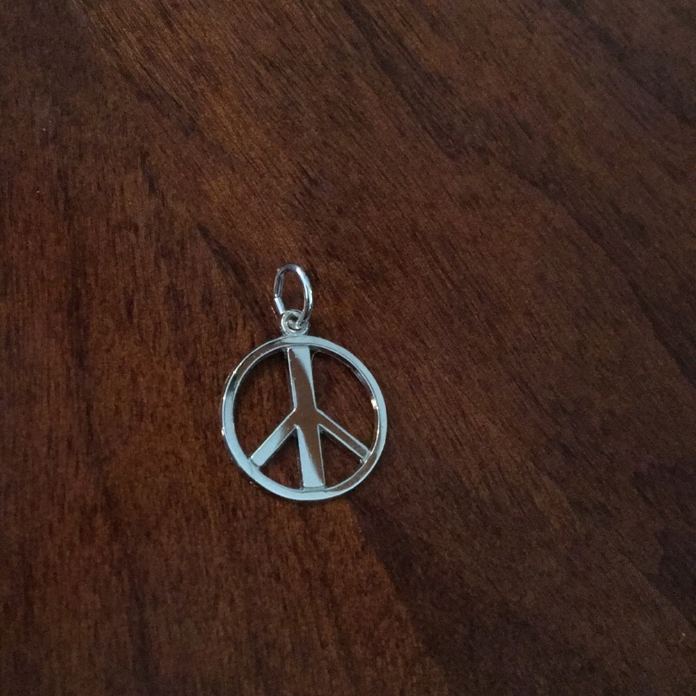 World Of Charms Peace Charm